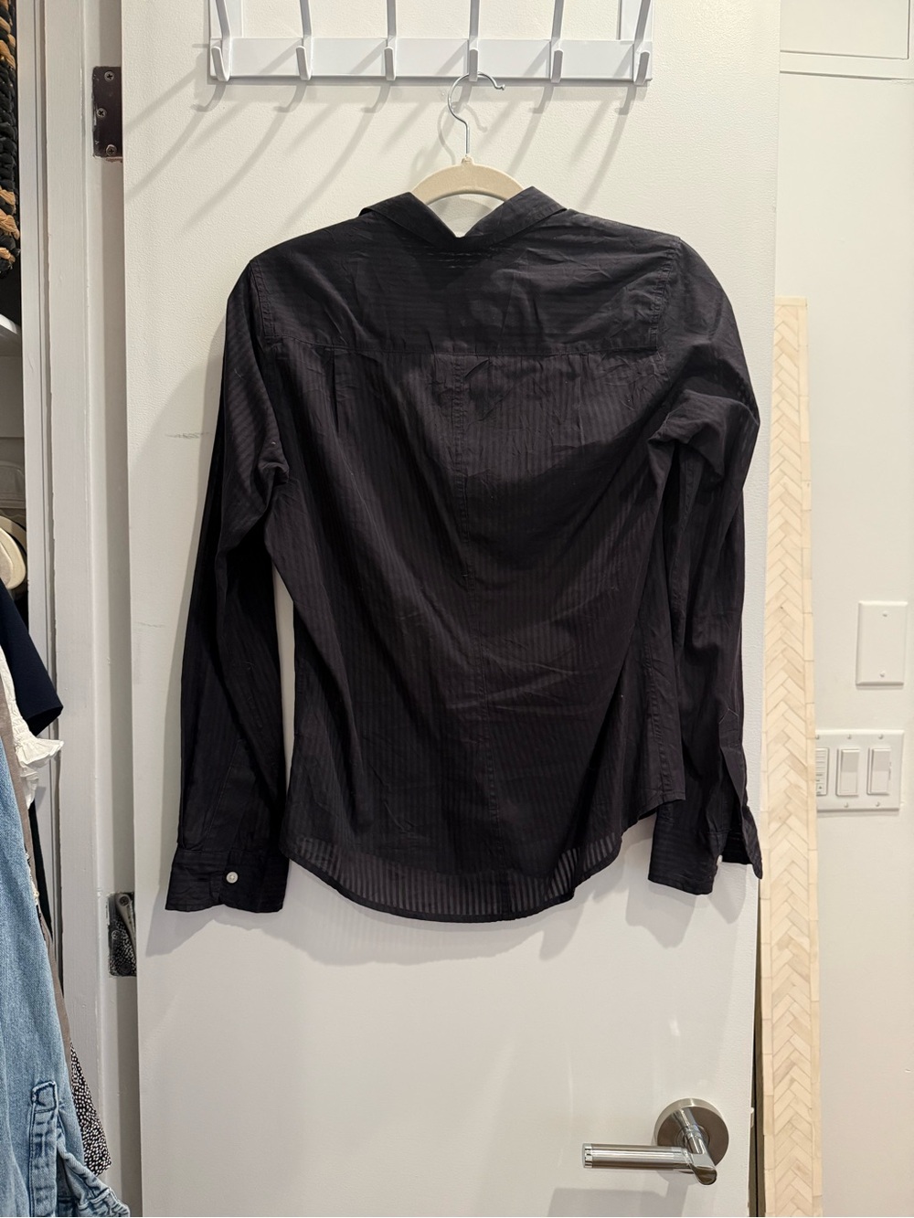 Frank & Eileen Black Button Down - Picture 2 of 3
